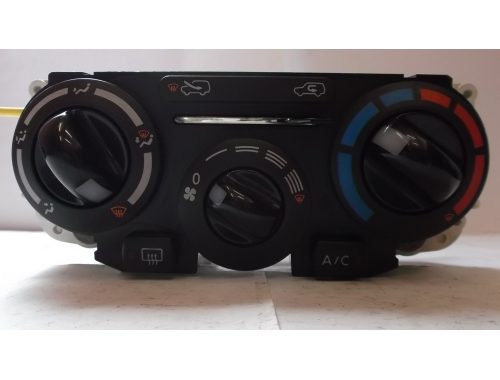 Comando Clima Nissan Micra