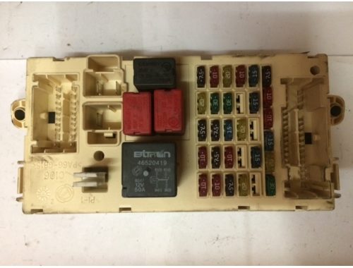 Centralina Scatola Porta Fusibili Fiat Punto