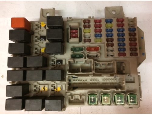 Cenatralina Scatola Porta Fusibili Smart ForFour