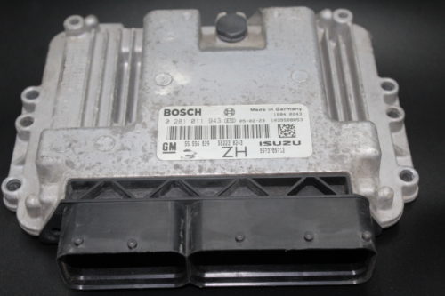 Centralina Motore Opel Astra H  BOSCH 0281011943 GM 55556829
