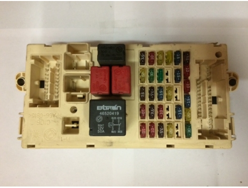 Caja de fusibles Fiat Punto 46812234NPL