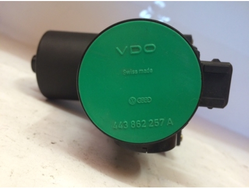Pompe Centralisation Volkswagen Golf VDO:443862257A