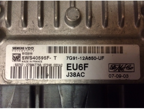 Calculateur moteur FORD MONDEO 5WS40595F-T SIEMENS VDO