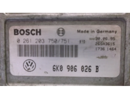 Calculateur moteur Seat Cordoba BOSCH:0261203750/751
