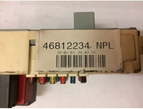 Boîtier à fusibles Fiat Punto 46812234NPL