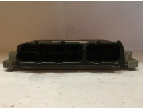 Calculateur moteur FIAT PANDA MAGNETI MARELLI 55187374