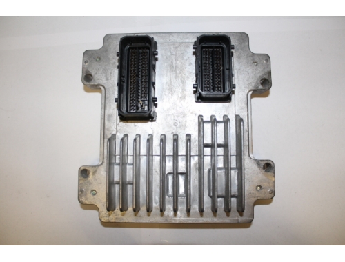 Motorsteuergerät Opel Corsa 55577835
