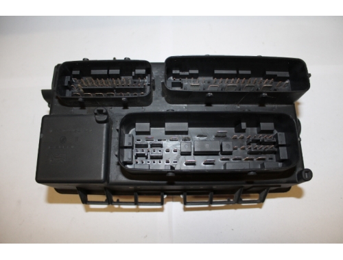 Caja de fusibles Fiat Grande Punto 199 51775622