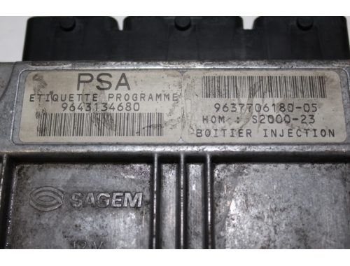 Motorsteuergerät Peugeot 206 PSA:21646087-4
