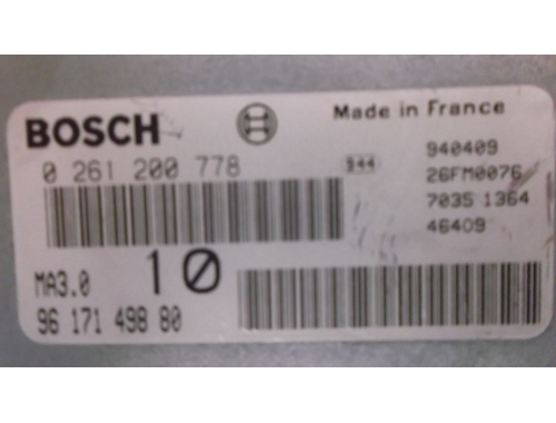 Calculateur moteur Peugeot 306 BOSCH:0261200778