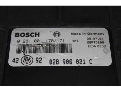 Calculateur moteur Volkswagen Golf 3 BOSCH:0281001170/171