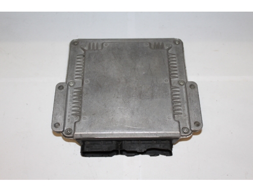 Centralita de motor Chrysler Voyager BOSCH:0281012121