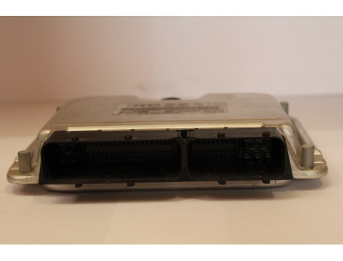 Centralita de motor AUDI A4 / A6 0281010822 BOSCH