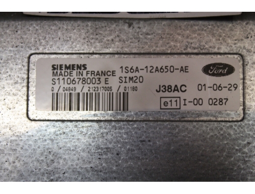 Motorsteuergerät Ford Fiesta SIEMENS:S110678003E
