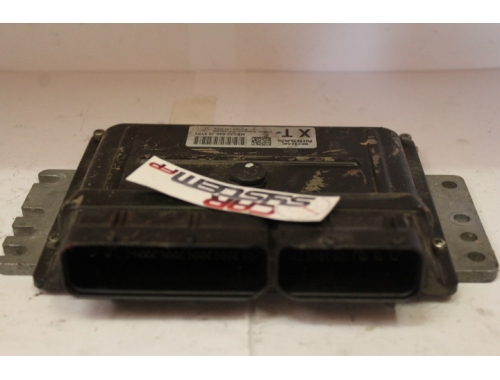 Motorsteuergerät Nissan Micra HITACHI MEC32-040