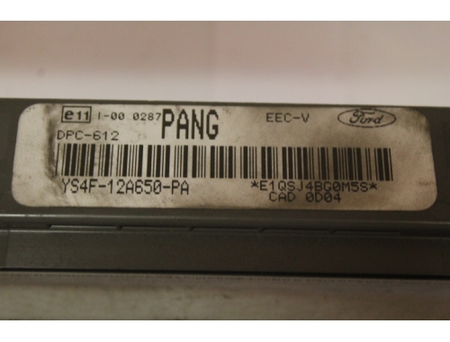 Centralita de motor Ford Focus YS4F-12A650-PA