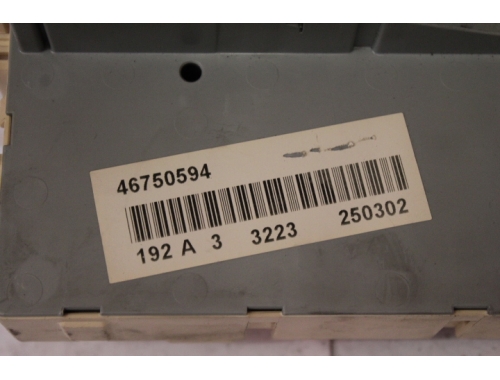 Steuergerät Sicherungskasten Fiat Stilo MAGNETI MARELLI: 46750594