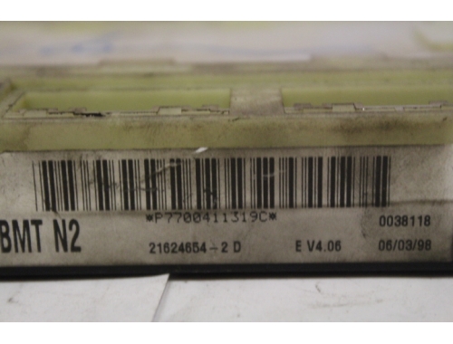 UCH Renault Clio P7700411319C