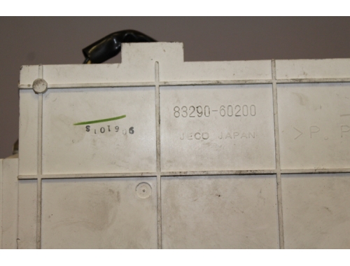 Display Toyota Land Cruiser 83290-60200