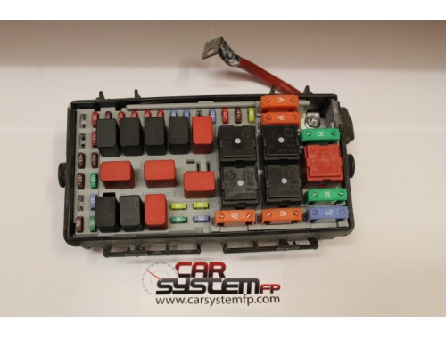 Boîtier à fusibles Fiat Grande Punto 51737887