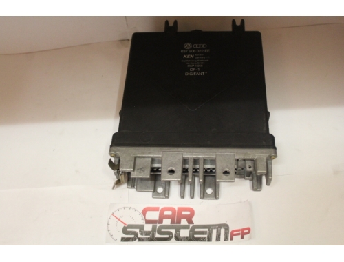 Centralita de motor Audi 80 37906022