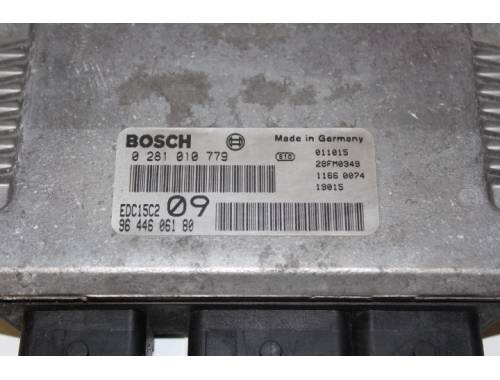 Motorsteuergerät Peugeot 307 BOSCH:0281010779 EDC15C2