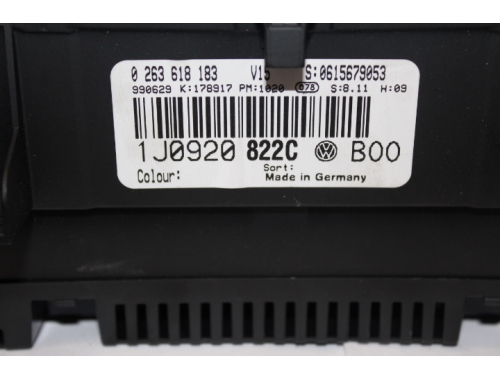Combiné d'instruments Volkswagen Golf IV - BOSCH 0263618183 - Transfert des codes Réparation diverses BOSCH:0263618183