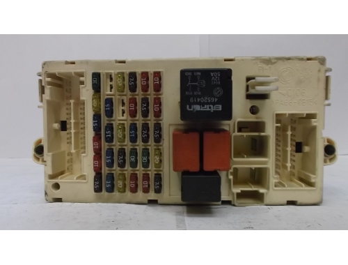 Centralina Scatola Porta Fusibili Fiat Punto 46798452