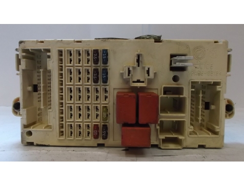 Centralina Scatola Porta Fusibili Fiat Stilo 192 MAGNETI MARELLI:51715848