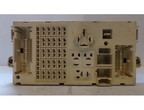 Caja de fusibles Fiat Punto 46767354