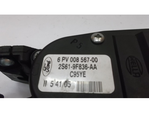Pédale d'accélérateur Ford Fiesta 8V21-9F836-AA