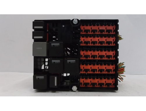 Caja de fusibles Ford Fiesta 6S6T-14401-AKE