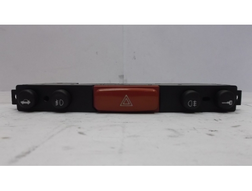 Commande de feux de détresse diverses Alfa Romeo 147 735266925