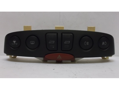 Commande de lève-vitre Fiat Punto 188 B569