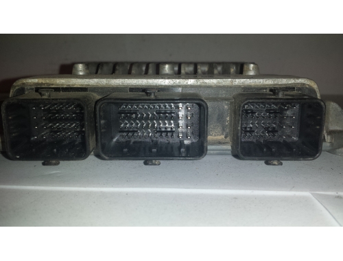 Centralita de motor Ford Fiesta SIEMENS 6S61-12A650-AB