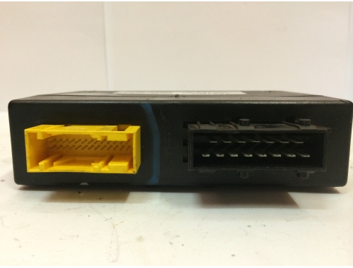 Calculateur de centralisation Peugeot 806 TEXTON:96333762.80