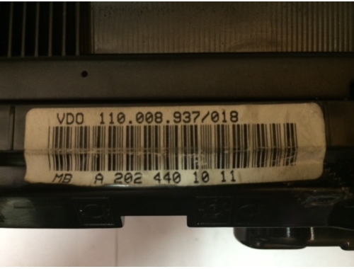 Quadro Strumenti Mercedes Classe C 220 VDO110.008.937/018