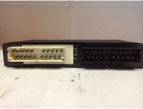 Calculateur de centralisation BMW 735 RM61.35-1.379741
