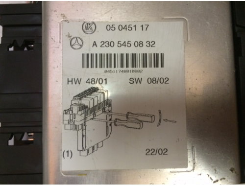 Cenatralina Fuse Box Mercedes SL 500 A2305450832