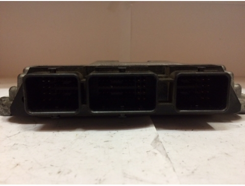 Centralita de motor FORD FOCUS C-MAX 0281011701 BOSCH